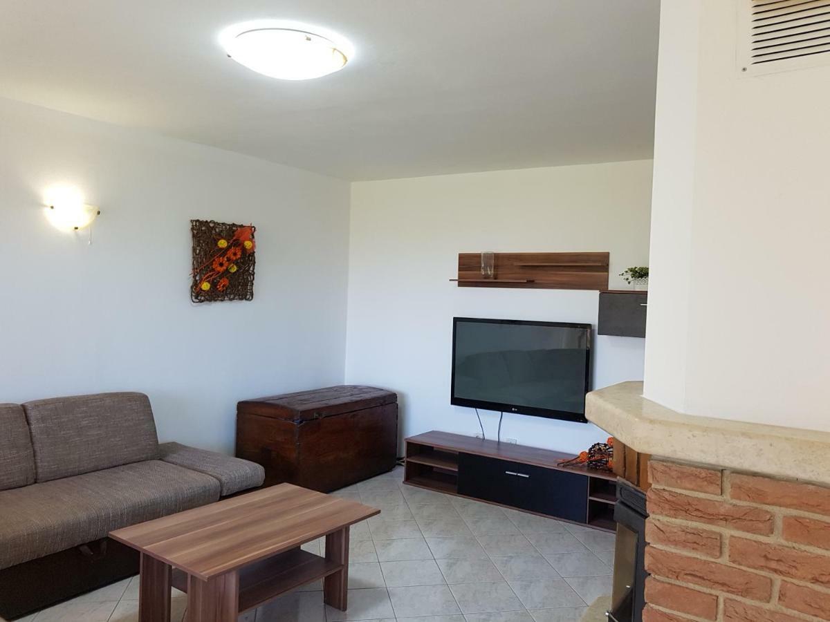Apartman Roberta Labin  Dış mekan fotoğraf